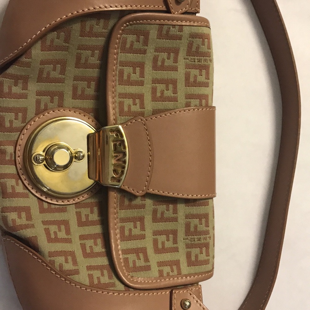 Fendi handbag purse pink authentic beautiful